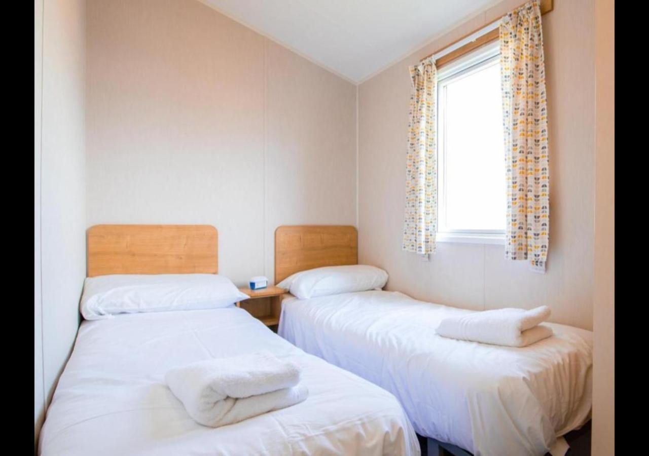 Mp676 Parkdean Camber Sands 외부 사진